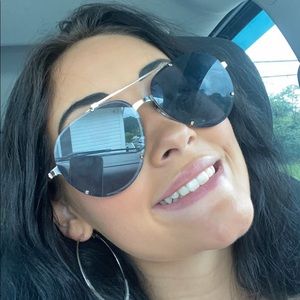 Meet your Posher, Ciara